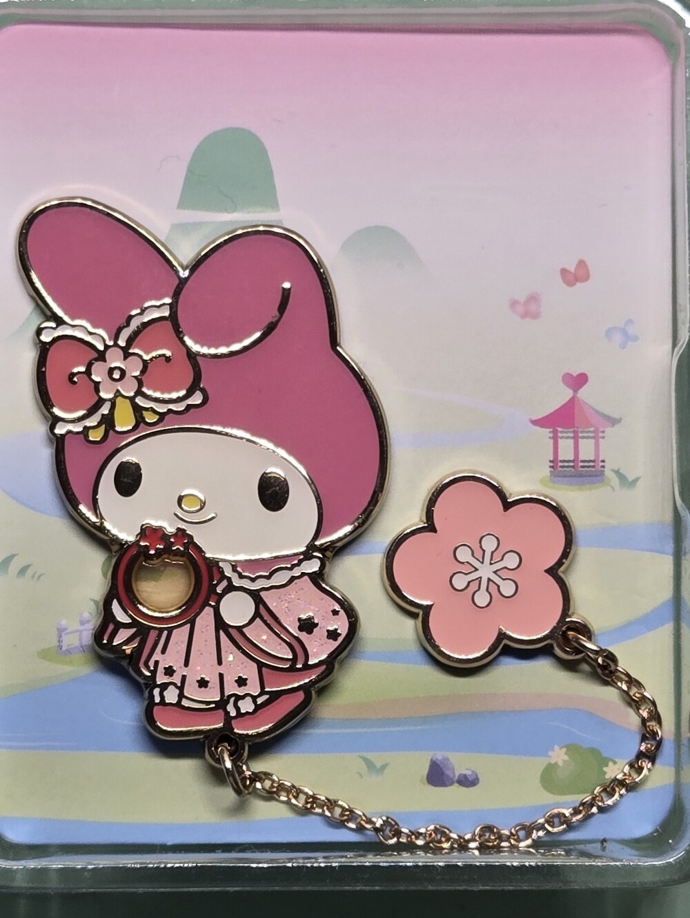🌸 Sanrio My Melody Enamel Pin with Flower Charm: Flowering Peach (Rhyme Flower)